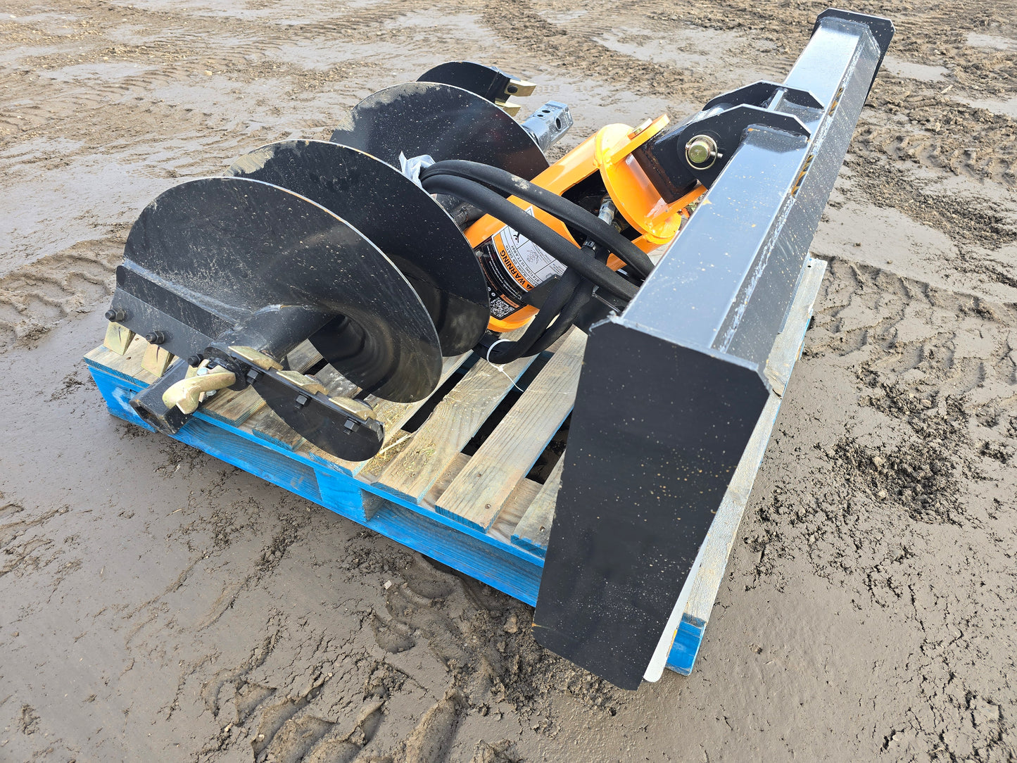 Skid Steer Auger Attachment With Bits
