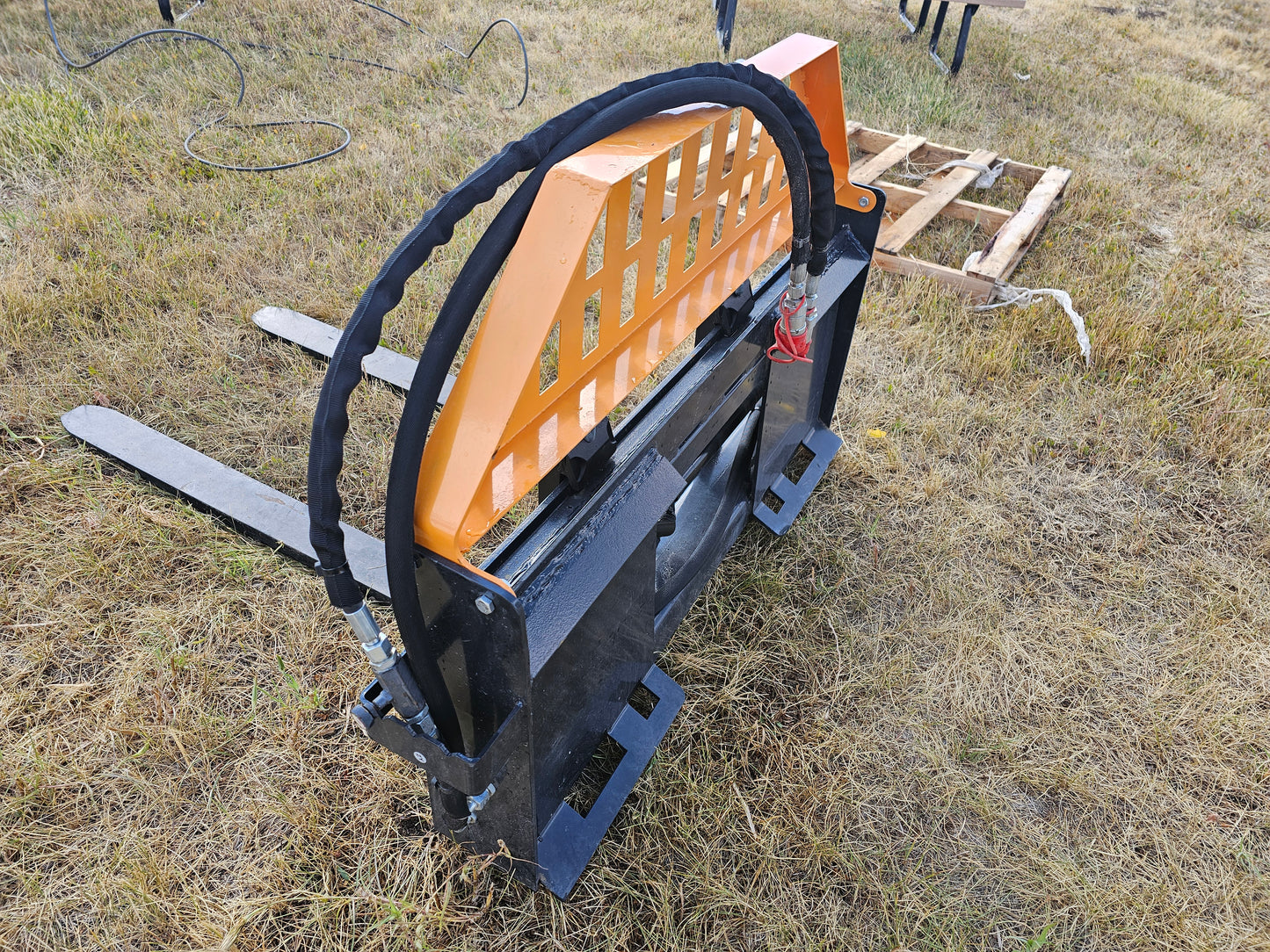 Hydraulic Pallet Fork Attachment