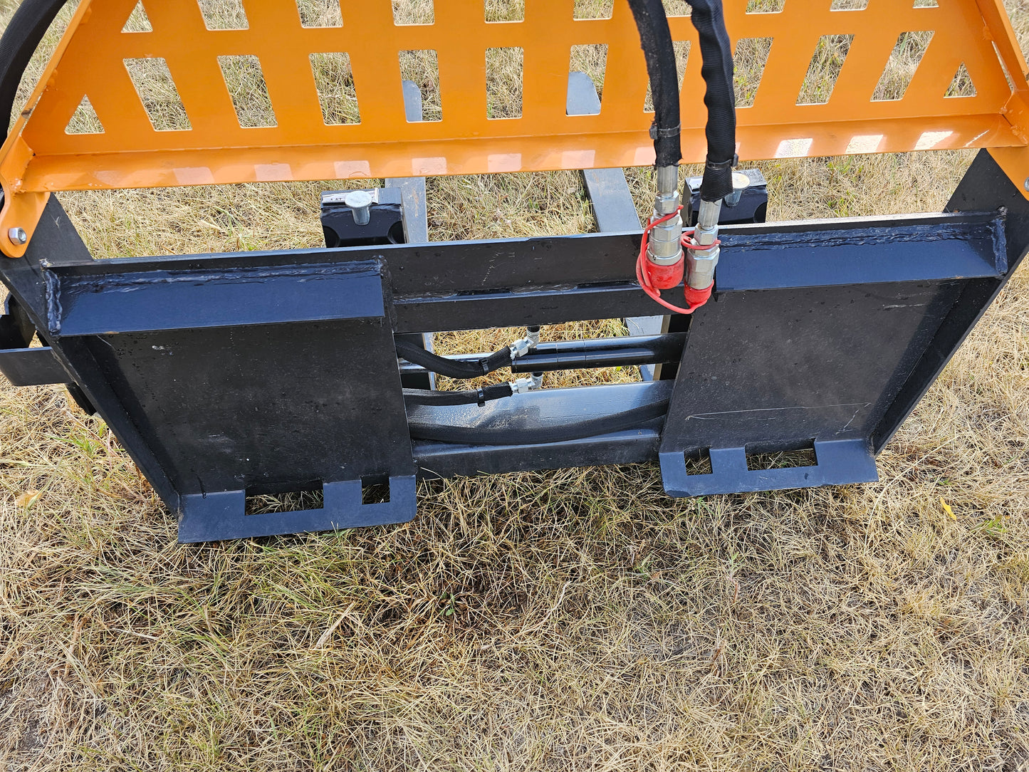 Hydraulic Pallet Fork Attachment