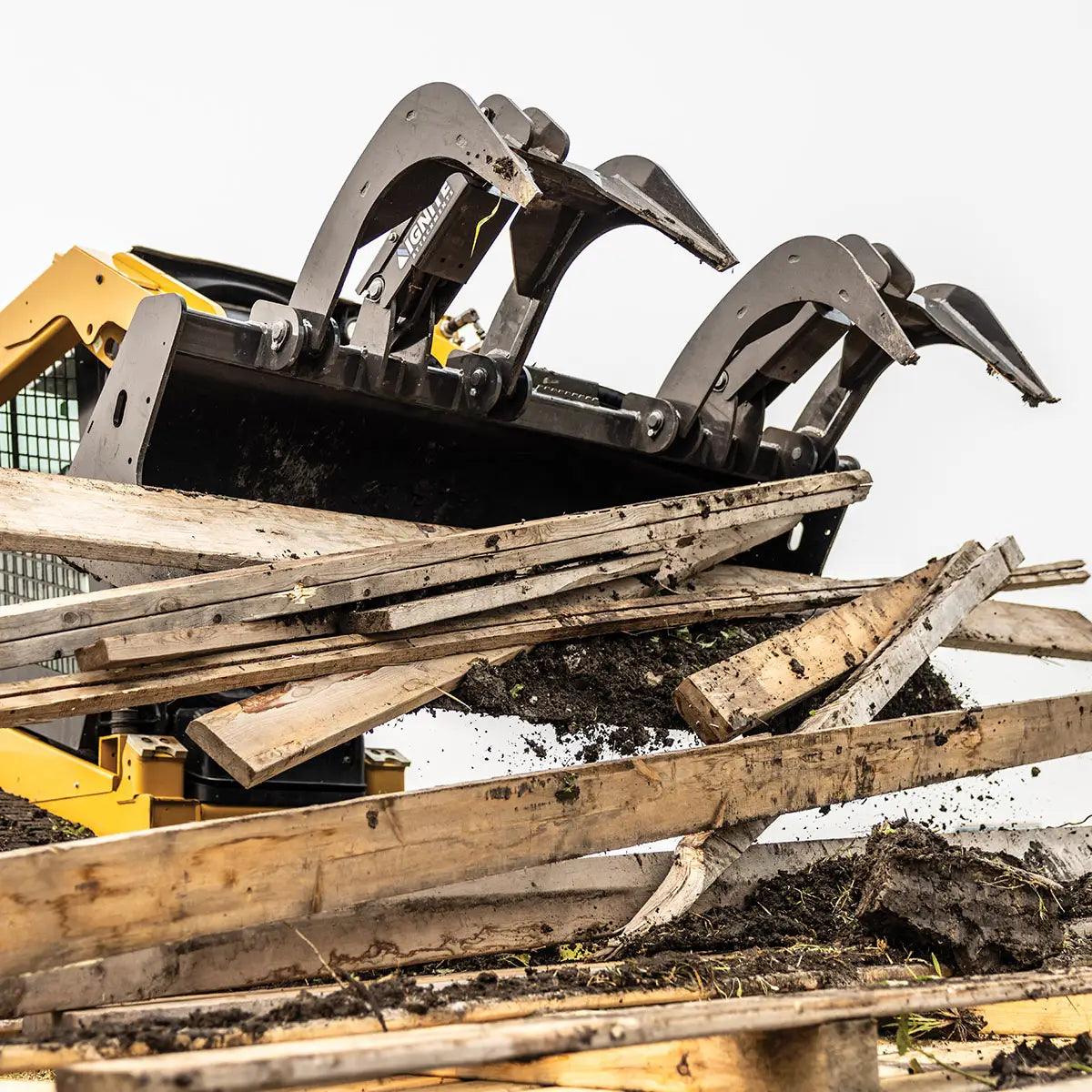 62 Inch Bucket Grapple